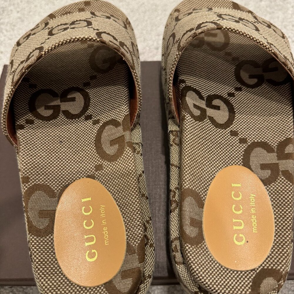 Gucci Monogram Maxi GG Angelina Platform Women's Slide On Sandals. Size: 39